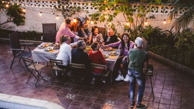 Perfect For Entertaining Family and Friends